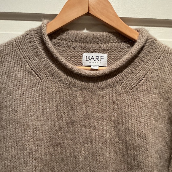 Beautiful sweater by Bare knitwear - Picture 3 of 5